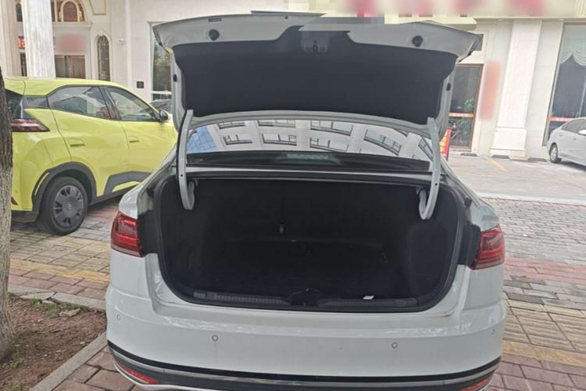 Used Volkswagen Bora 2023 200TSI DSG YueXing PRO Edition Trunk