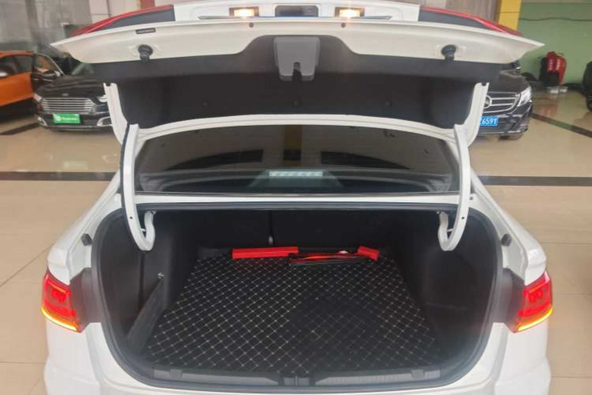 Used Volkswagen Bora 2023 300TSI DSG Prestige Edition Trunk