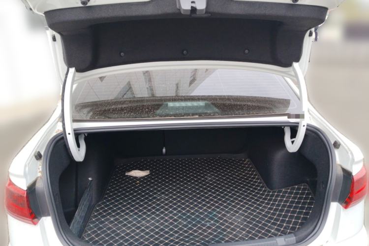 Used Volkswagen Bora 2023 200TSI DSG YueXing PRO Edition Trunk
