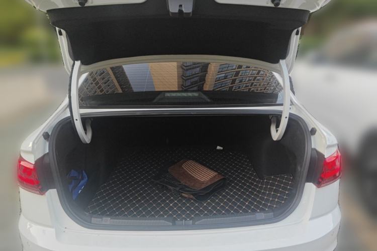 Used Volkswagen Bora 2023 200TSI DSG Smart Drive Version Trunk