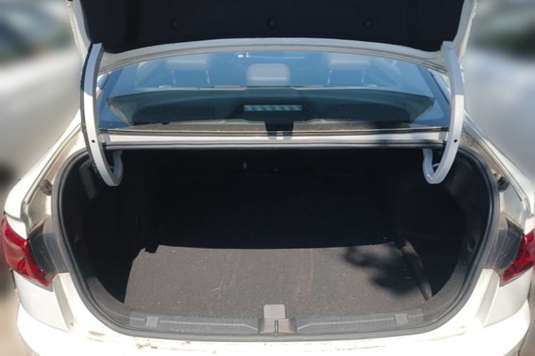 Used Volkswagen Bora 2023 200TSI DSG YueXing PRO Edition Trunk