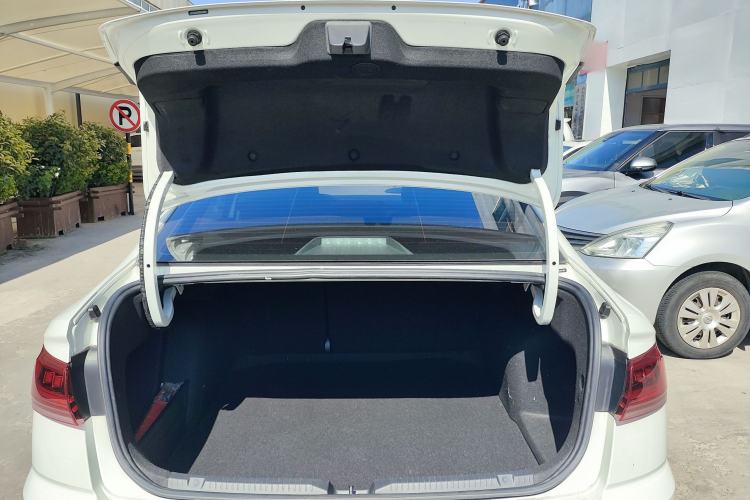 Used Volkswagen Bora 2023 300TSI DSG Prestige Edition Trunk