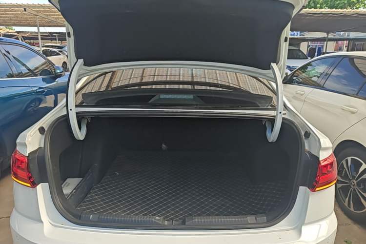 Used Volkswagen Bora 2023 200TSI DSG Enjoyment Edition Trunk