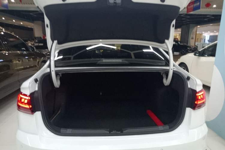 Used Volkswagen Bora 2023 300TSI DSG Prestige Edition Trunk
