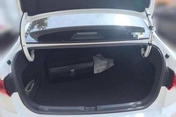 Used Volkswagen Bora 2023 200TSI DSG YueXing PRO Edition Trunk