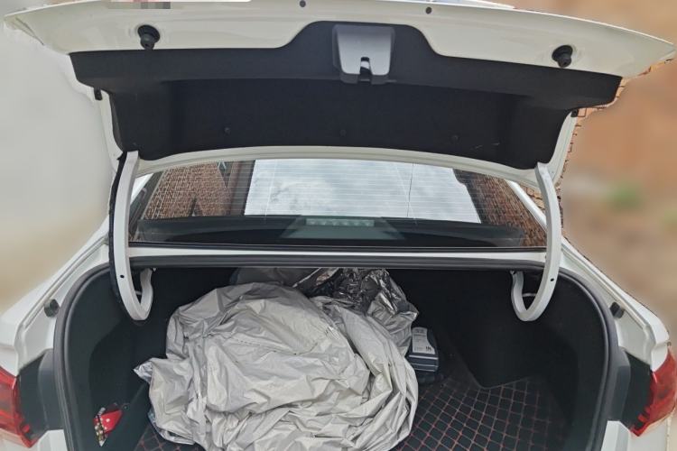 Used Volkswagen Bora 2023 200TSI DSG Smart Drive Version Trunk