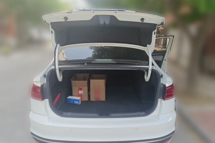 Used Volkswagen Bora 2023 200TSI DSG Comfort Edition Trunk