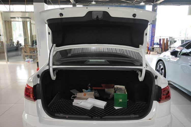 Used Volkswagen Bora 2023 200TSI DSG Smart Drive Version Trunk