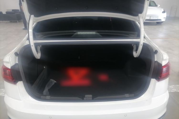 Used Volkswagen Bora 2023 200TSI DSG YueXing PRO Edition Trunk