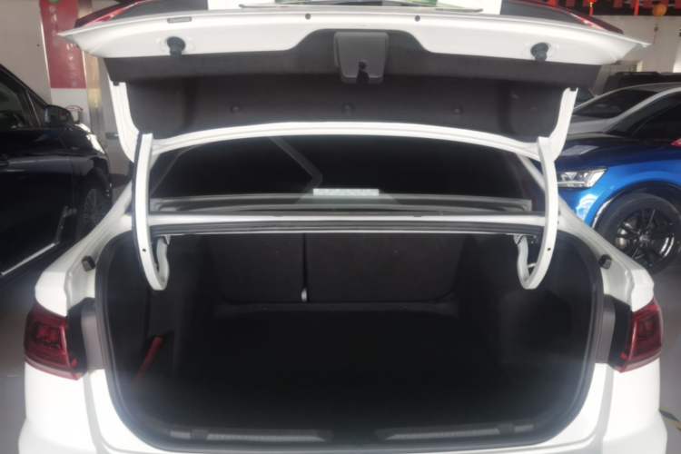Used Volkswagen Bora 2023 300TSI DSG Prestige Edition Trunk