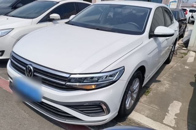 Volkswagen Bora 2023 200TSI DSG Comfort Edition usado