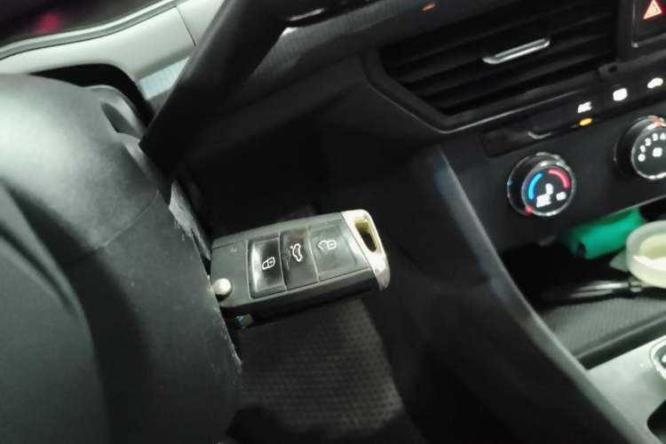 Used Volkswagen Bora 2023 200TSI DSG Comfort Edition Vehicle Key