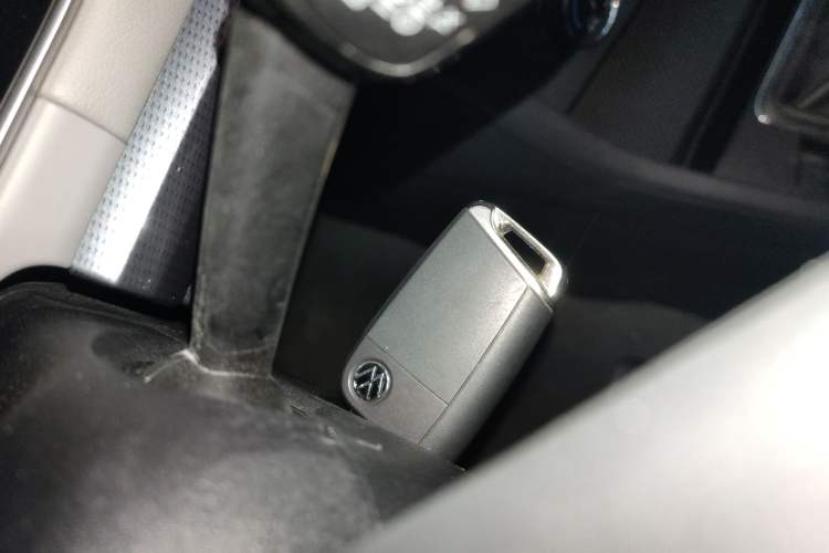 Used Volkswagen Bora 2023 200TSI Manual Comfort Edition Vehicle Key