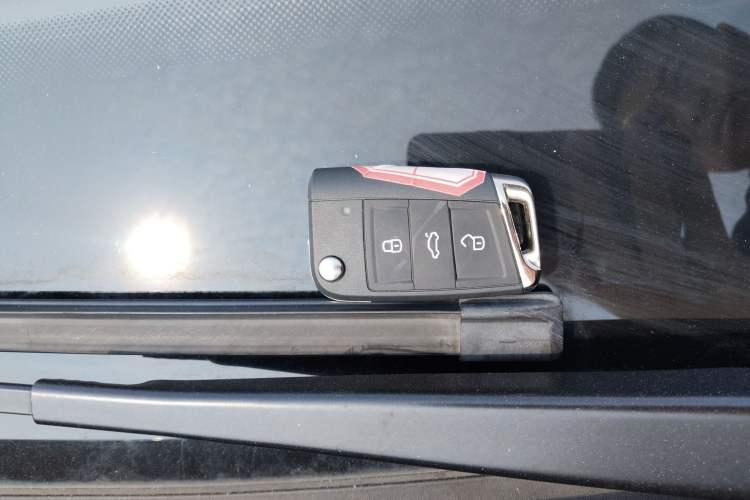 Used Volkswagen Bora 2023 200TSI DSG Enjoyment Edition Vehicle Key