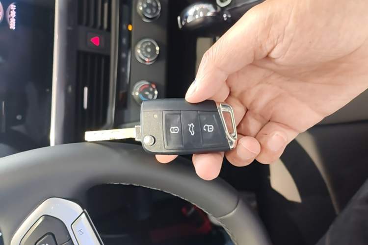 Used Volkswagen Bora 2023 1.5L Automatic Changer Limited Edition Vehicle Key