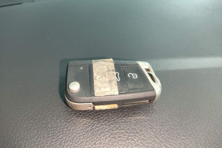 Used Volkswagen Bora 2023 280TSI DSG Comfort Edition Vehicle Key