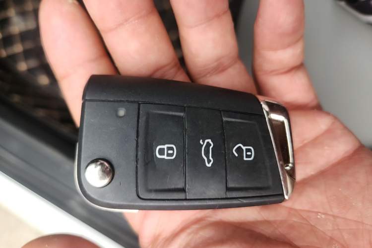 Used Volkswagen Bora 2023 200TSI DSG YueXing PRO Edition Vehicle Key