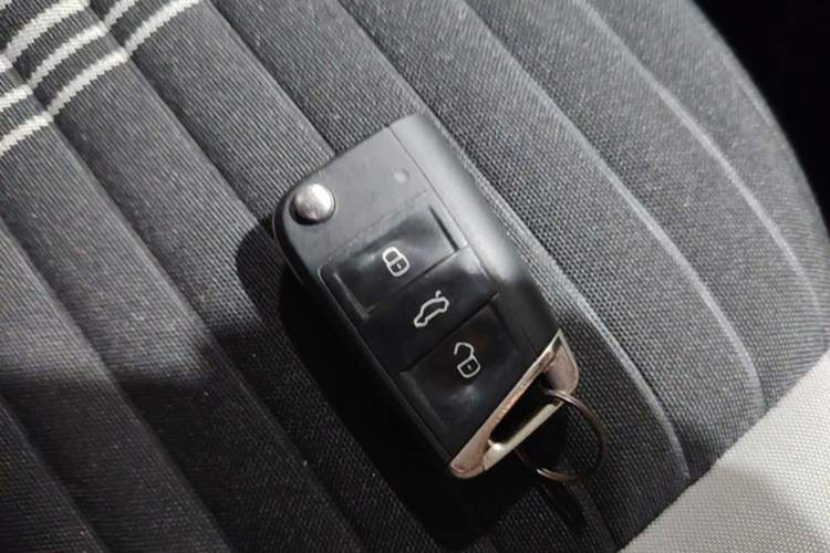 Used Volkswagen Bora 2023 200TSI DSG Comfort Edition Vehicle Key