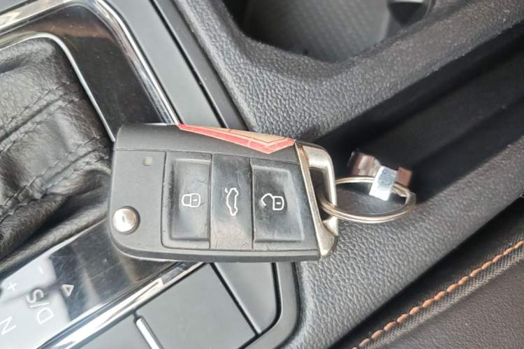 Used Volkswagen Bora 2023 200TSI DSG Enjoyment Edition Vehicle Key
