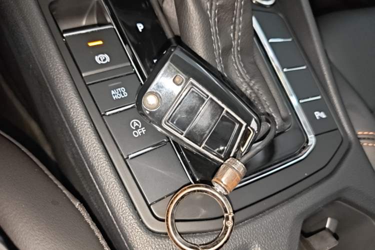 Used Volkswagen Bora 2023 200TSI DSG YueXing PRO Edition Vehicle Key
