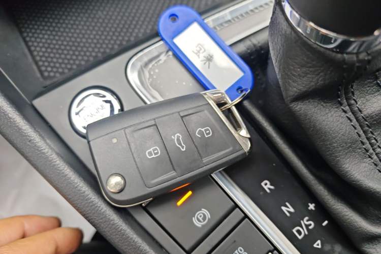 Used Volkswagen Bora 2023 200TSI DSG YueXing PRO Edition Vehicle Key