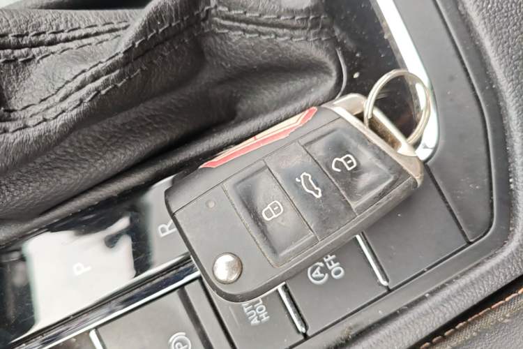 Used Volkswagen Bora 2023 200TSI DSG Enjoyment Edition Vehicle Key