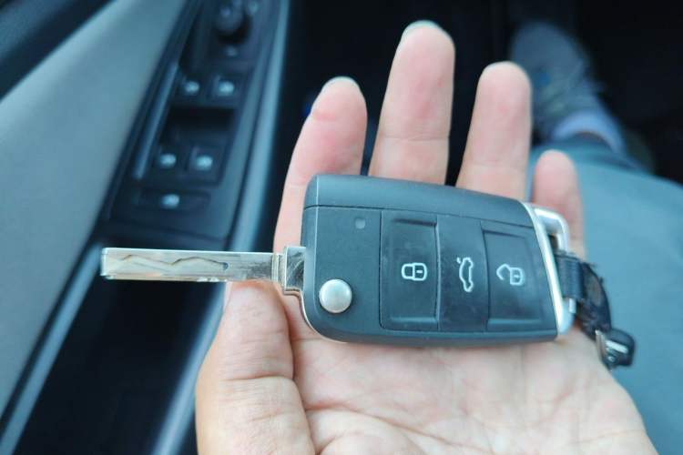 Used Volkswagen Bora 2023 200TSI DSG Comfort Edition Vehicle Key
