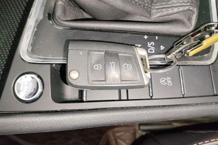 Used Volkswagen Bora 2023 200TSI DSG Enjoyment Edition Vehicle Key