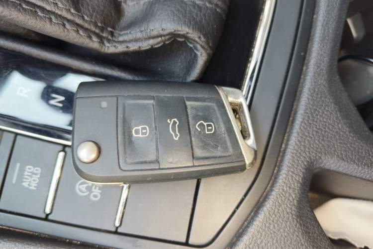 Used Volkswagen Bora 2023 200TSI DSG Enjoyment Edition Vehicle Key