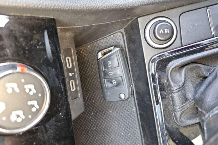 Used Volkswagen Bora 2023 200TSI DSG Enjoyment Edition Vehicle Key