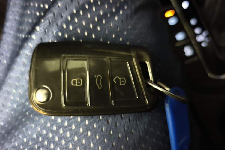 Used Volkswagen Bora 2023 200TSI DSG YueXing PRO Edition Vehicle Key