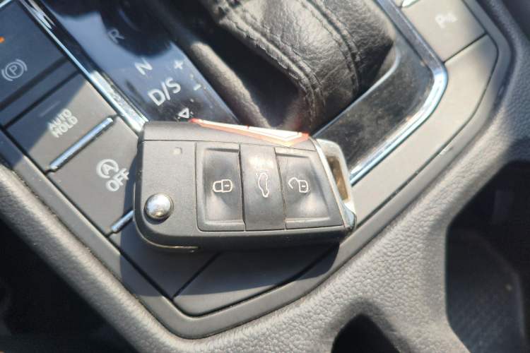 Used Volkswagen Bora 2023 200TSI DSG Enjoyment Edition Vehicle Key