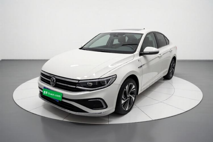 Volkswagen Bora 2023 300TSI DSG Prestige Edition