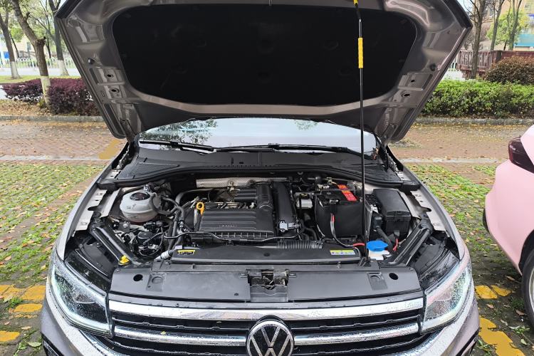 Used Volkswagen Bora 2023 200TSI DSG Enjoyment Edition Engine Bay