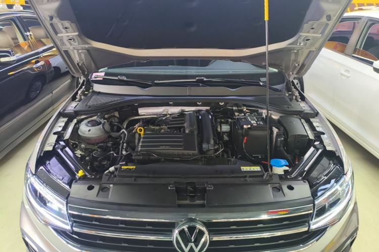 Used Volkswagen Bora 2023 200TSI DSG Comfort Edition Engine Bay