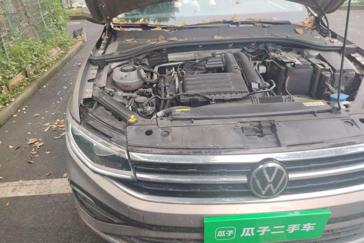 Used Volkswagen Bora 2023 280TSI DSG Prestige Edition Engine Bay Right