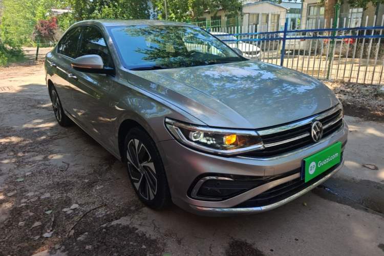 Used Volkswagen Bora 2023 200TSI DSG SmartDrive PRO Edition Front Right 45 Deg