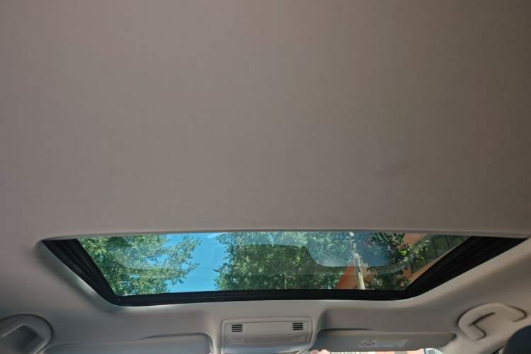 Used Volkswagen Bora 2023 200TSI DSG SmartDrive PRO Edition Headliner