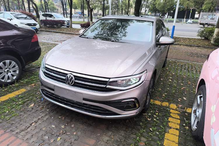 Used Volkswagen Bora 2023 200TSI DSG Enjoyment Edition Guazi used car, China used car export, Used car for sale, Used cars, Cheapest cars for sale