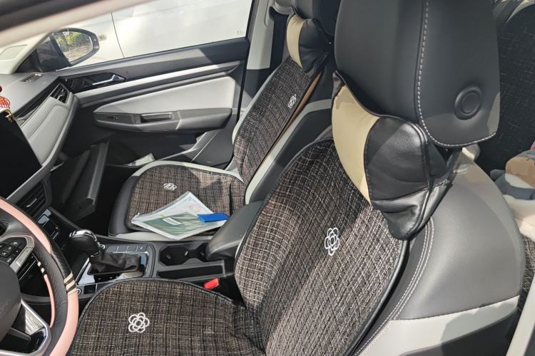 Used Volkswagen Bora 2023 280TSI DSG Prestige Edition Left Front Seat
