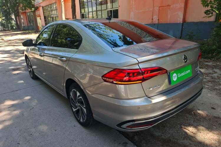 Used Volkswagen Bora 2023 200TSI DSG SmartDrive PRO Edition Rear Left 45 Deg