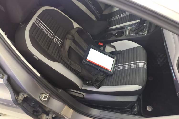 Used Volkswagen Bora 2023 200TSI DSG Comfort Edition Right Front Seat