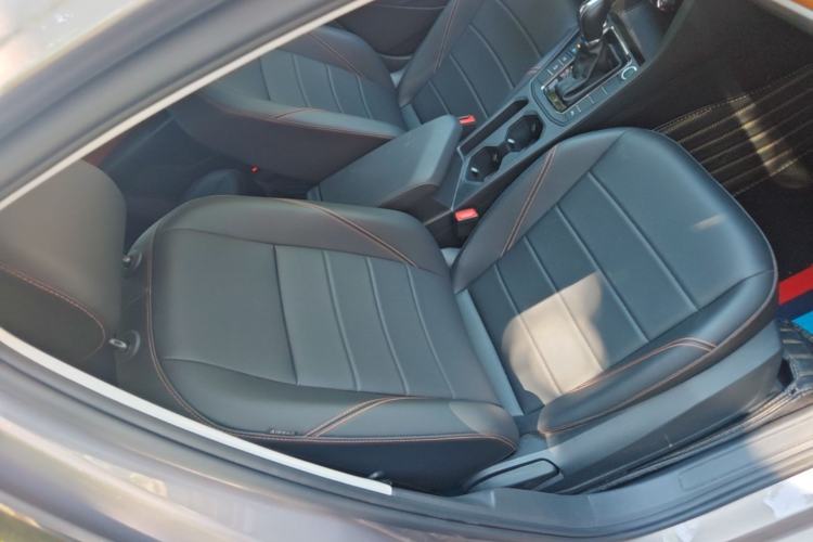 Used Volkswagen Bora 2023 200TSI DSG SmartDrive PRO Edition Right Front Seat