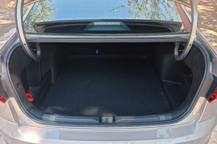 Used Volkswagen Bora 2023 200TSI DSG SmartDrive PRO Edition Trunk