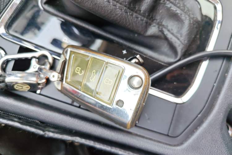 Used Volkswagen Bora 2023 200TSI DSG YueXing PRO Edition Vehicle Key