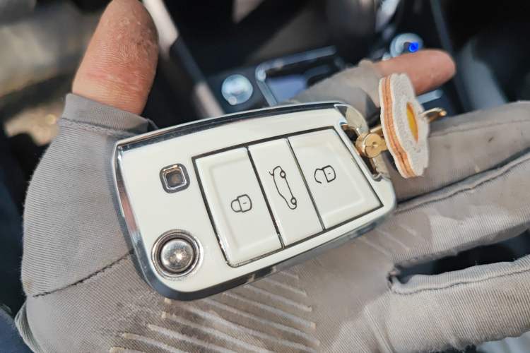 Used Volkswagen Bora 2023 280TSI DSG Prestige Edition Vehicle Key