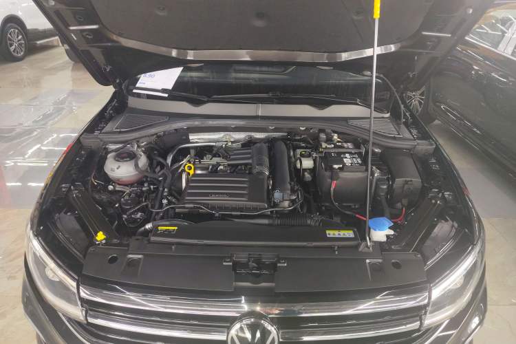 Used Volkswagen Bora 2024 280TSI DSG Comfort Edition Engine Bay