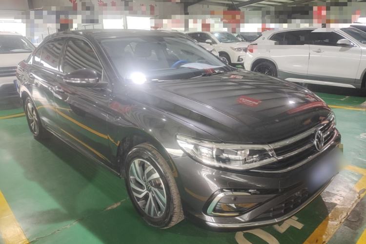 Used Volkswagen Bora 2024 200TSI DSG Joyful Drive Edition Front Right 45 Deg