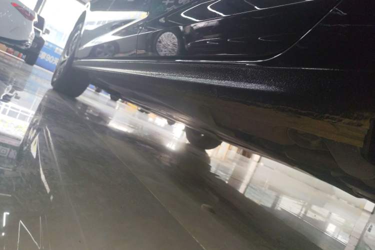 Used Volkswagen Bora 2024 280TSI DSG Comfort Edition Left Side Sill