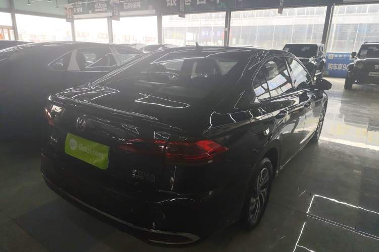 Used Volkswagen Bora 2024 280TSI DSG Comfort Edition Rear Right 45 Deg